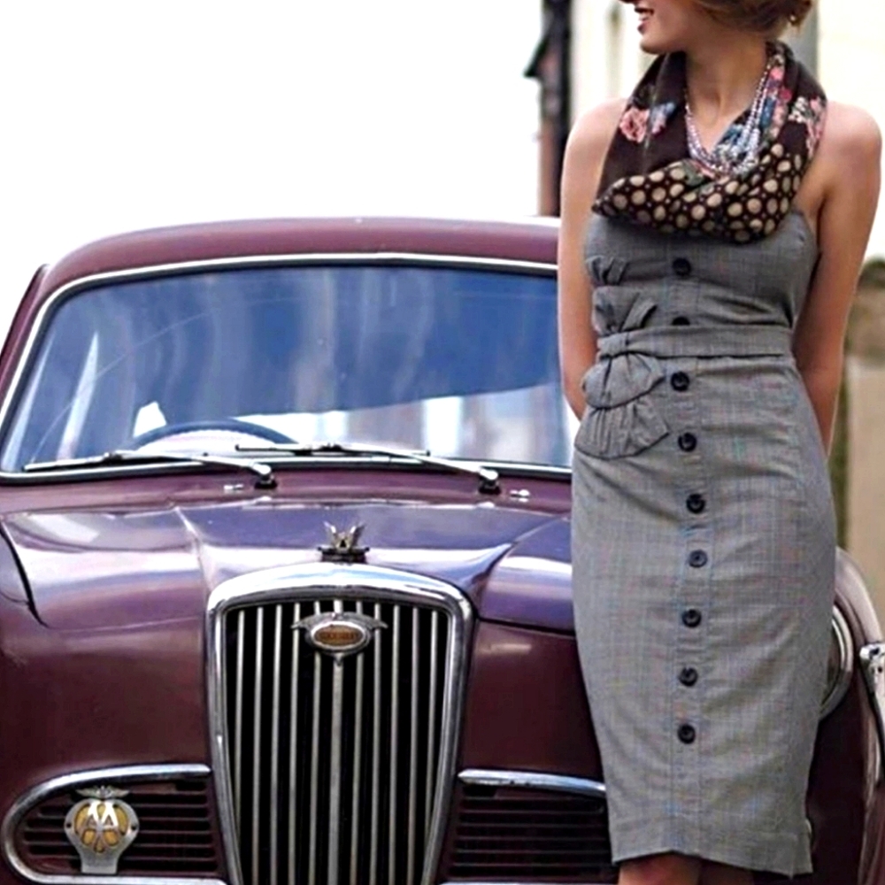 Floreat Gray Houndstooth Grid Strapless Bow Pencil Dress